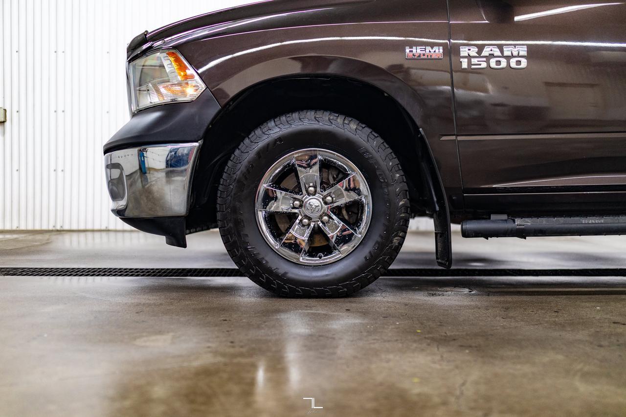 2017 Ram 1500 4x4 Crew Cab SXT Red Deer AB
