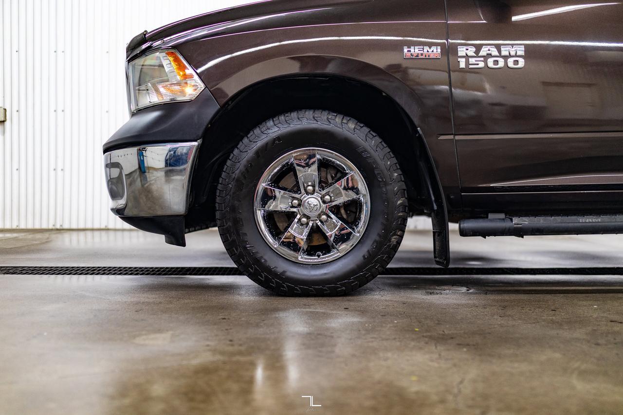 2017 Ram 1500 4x4 Crew Cab SXT Red Deer AB