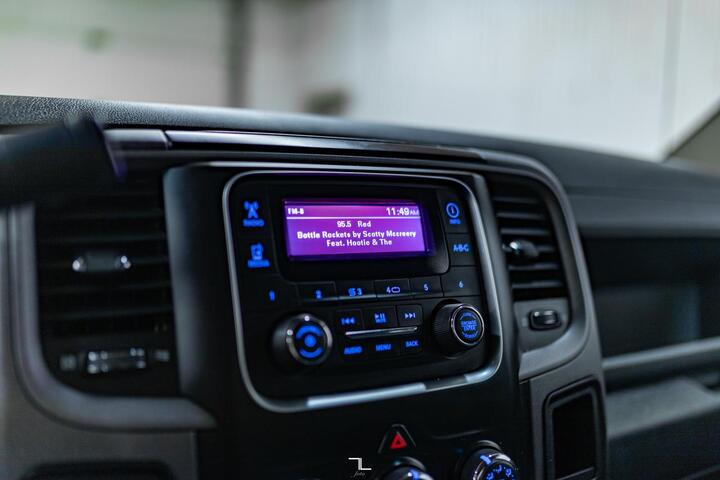 2017 Ram 1500 4x4 Crew Cab SXT Red Deer AB 2017 Ram 1500 4x4 Crew Cab SXT Red Deer AB