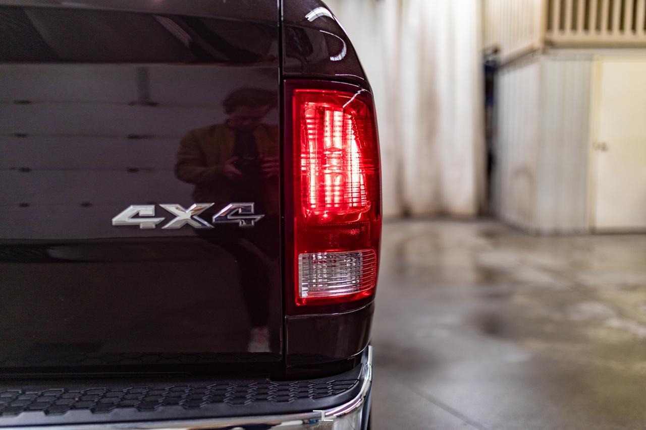 2017 Ram 1500 4x4 Crew Cab SXT Red Deer AB