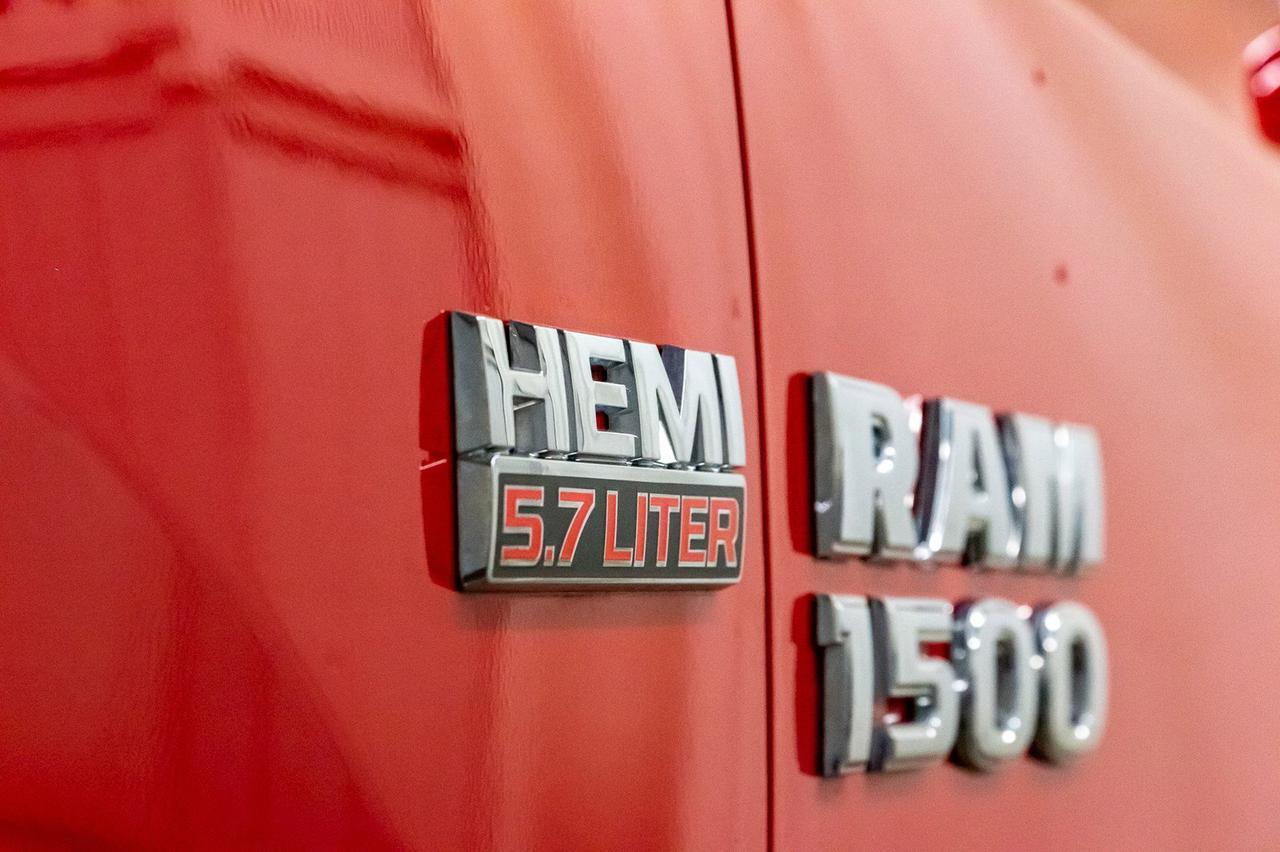 2017 Ram 1500 4x4 Crew Cab Sport Leather Roof Nav Red Deer AB