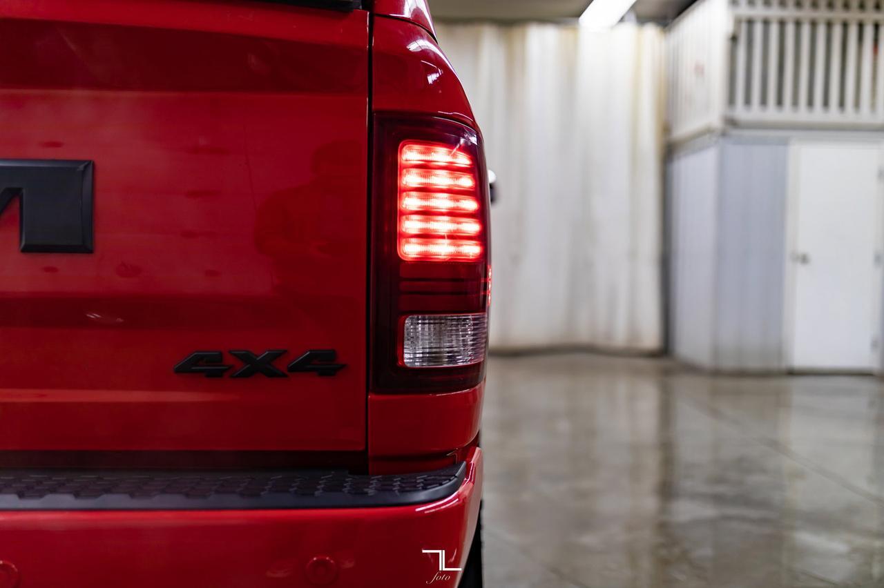 2017 Ram 1500 4x4 Crew Cab Sport Leather Roof Nav Red Deer AB