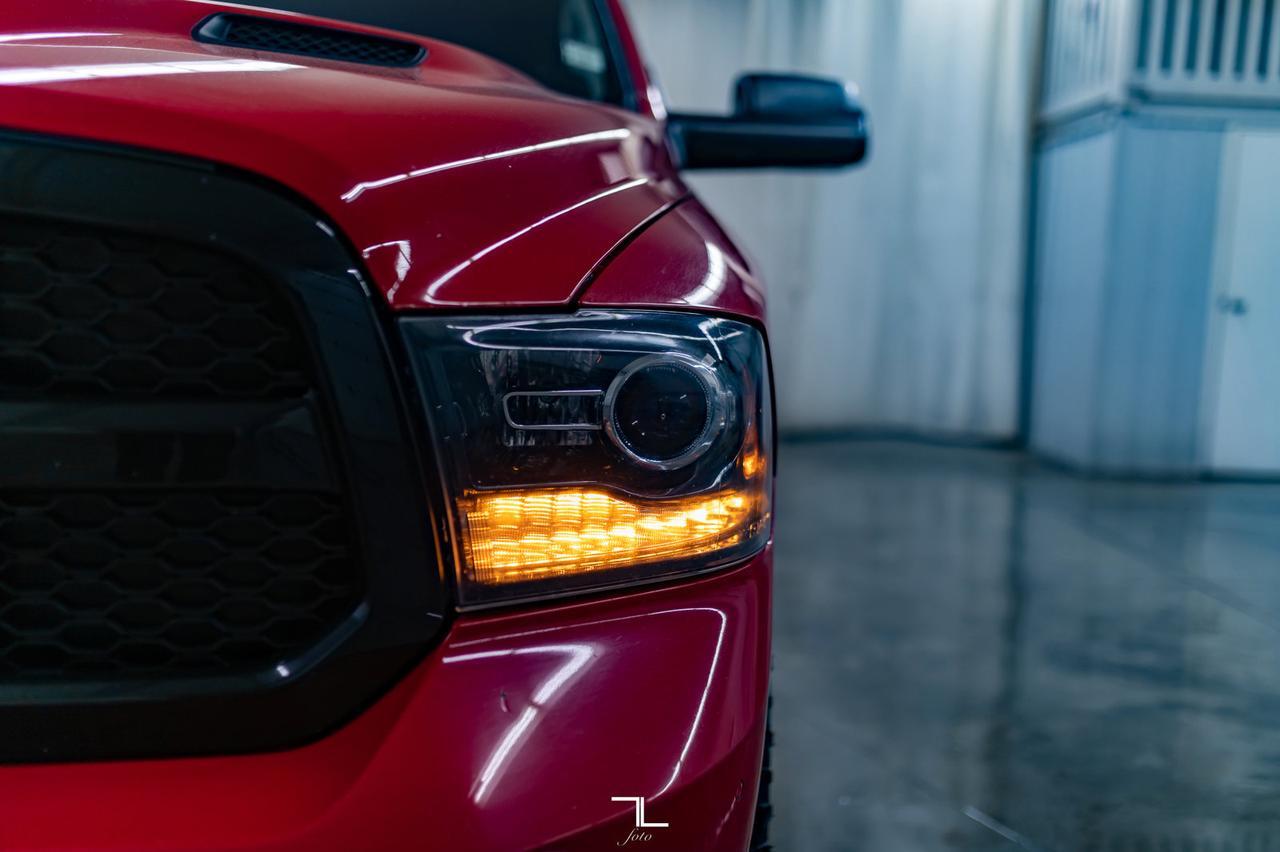 2017 Ram 1500 4x4 Crew Cab Sport Leather Roof Nav Red Deer AB