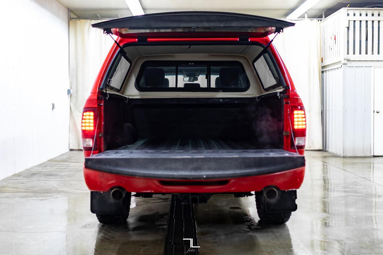 2017 Ram 1500 4x4 Crew Cab Sport Leather Roof Nav Red Deer AB