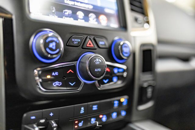 2017 Ram 1500 4x4 Crew Cab Sport Leather Roof Nav Red Deer AB