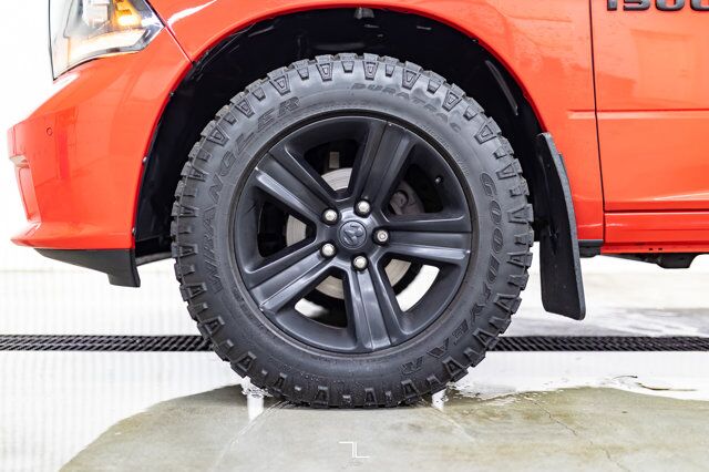 2017 Ram 1500 4x4 Crew Cab Sport Leather Roof Nav Red Deer AB