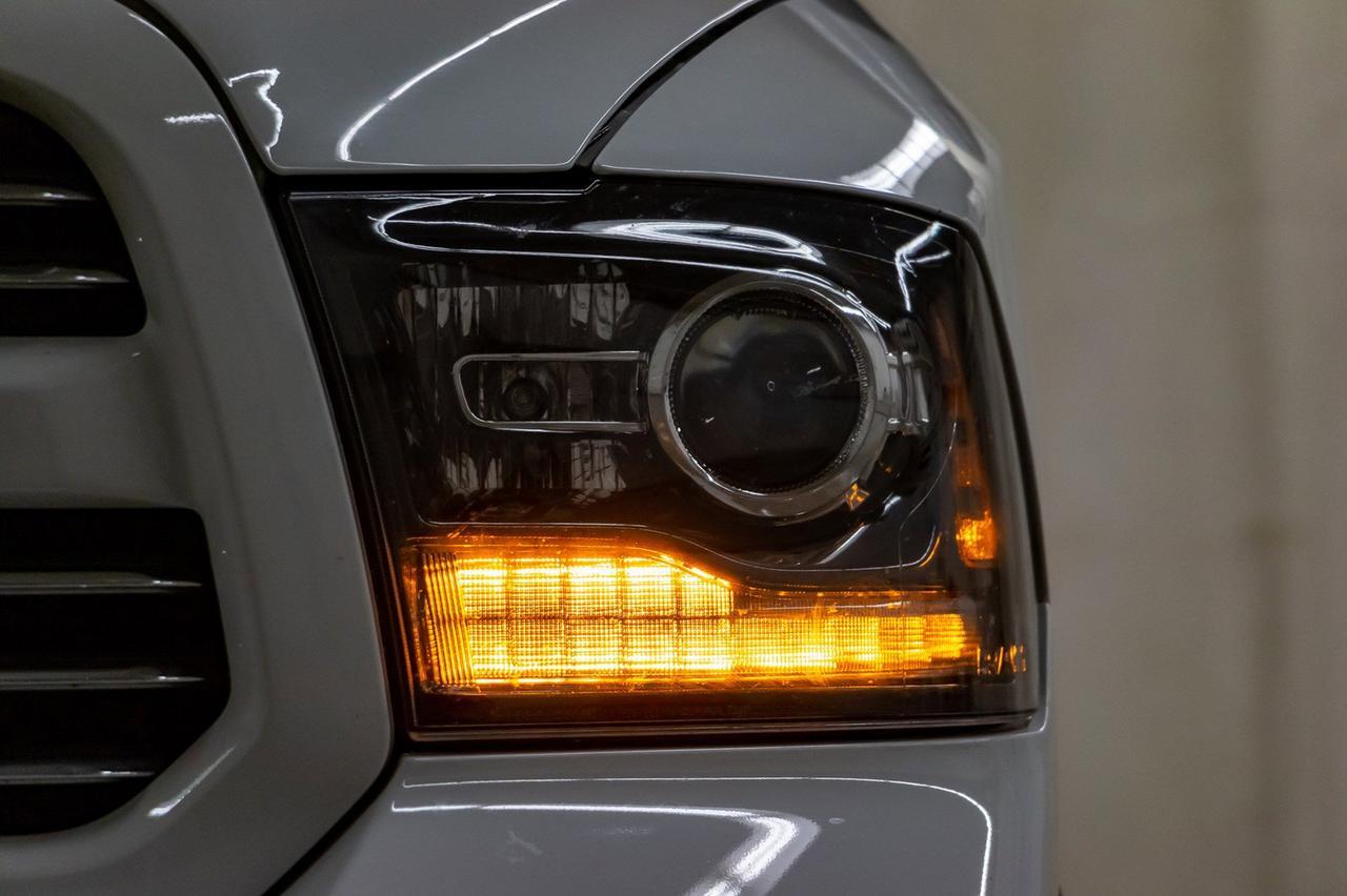 2017 Ram 1500 4x4 Crew Cab Sport Leather Roof Nav Red Deer AB