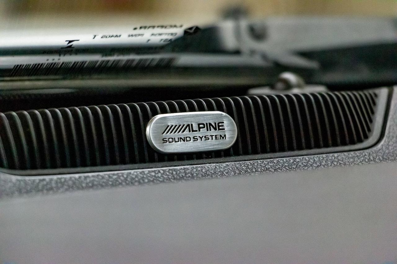 2017 Ram 1500 4x4 Crew Cab Sport Leather Roof Nav Red Deer AB