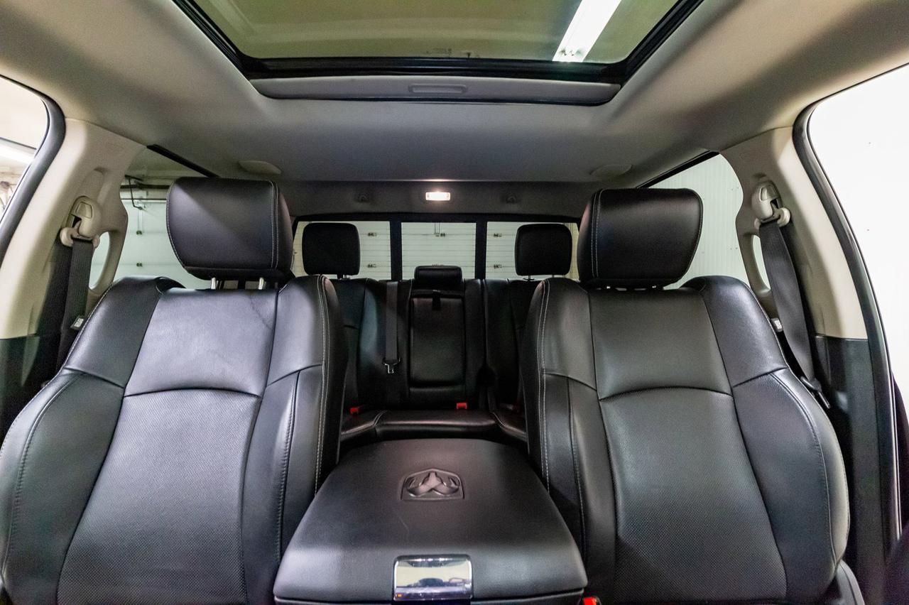 2017 Ram 1500 4x4 Crew Cab Sport Leather Roof Nav Red Deer AB