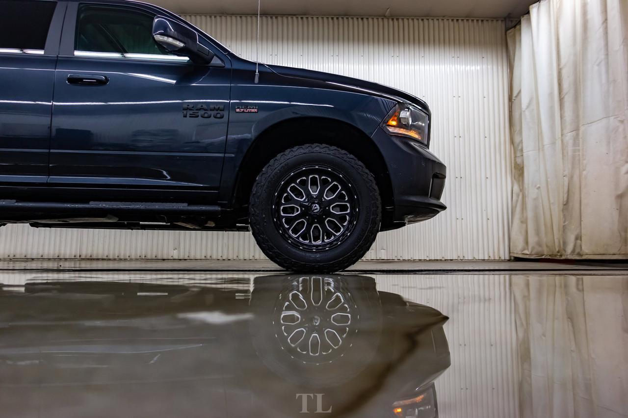 2017 Ram 1500 4x4 Crew Cab Sport Level Kit Wheels Leather Roof Nav Red Deer AB