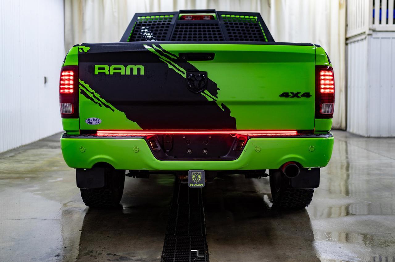 2017 Ram 1500 4x4 Crew Cab Sport Sublime Leather Roof Nav Red Deer AB