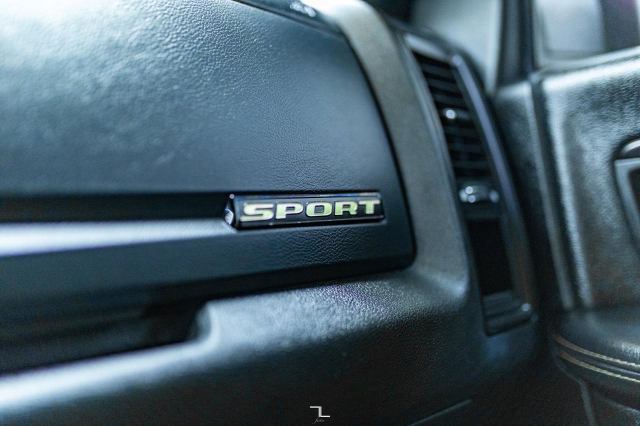 2017 Ram 1500 4x4 Crew Cab Sport Sublime Leather Roof Nav Red Deer AB