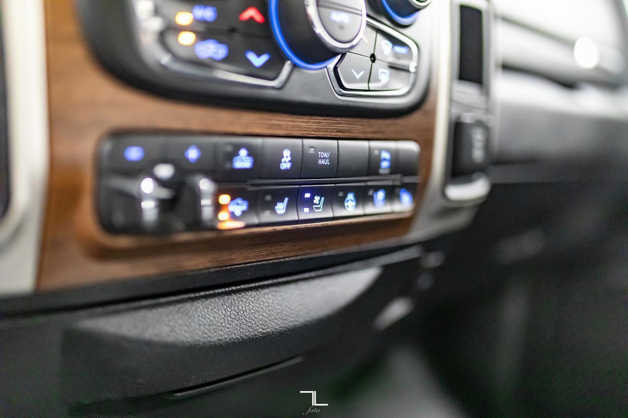 2017 Ram 1500 4x4 Quad Cab Laramie Leather BCam Red Deer AB