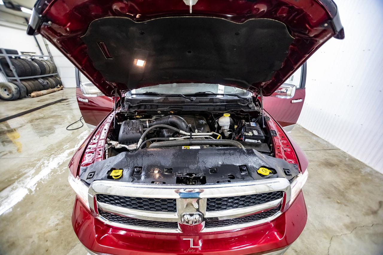 2017 Ram 1500 4x4 Quad Cab Laramie Leather BCam Red Deer AB