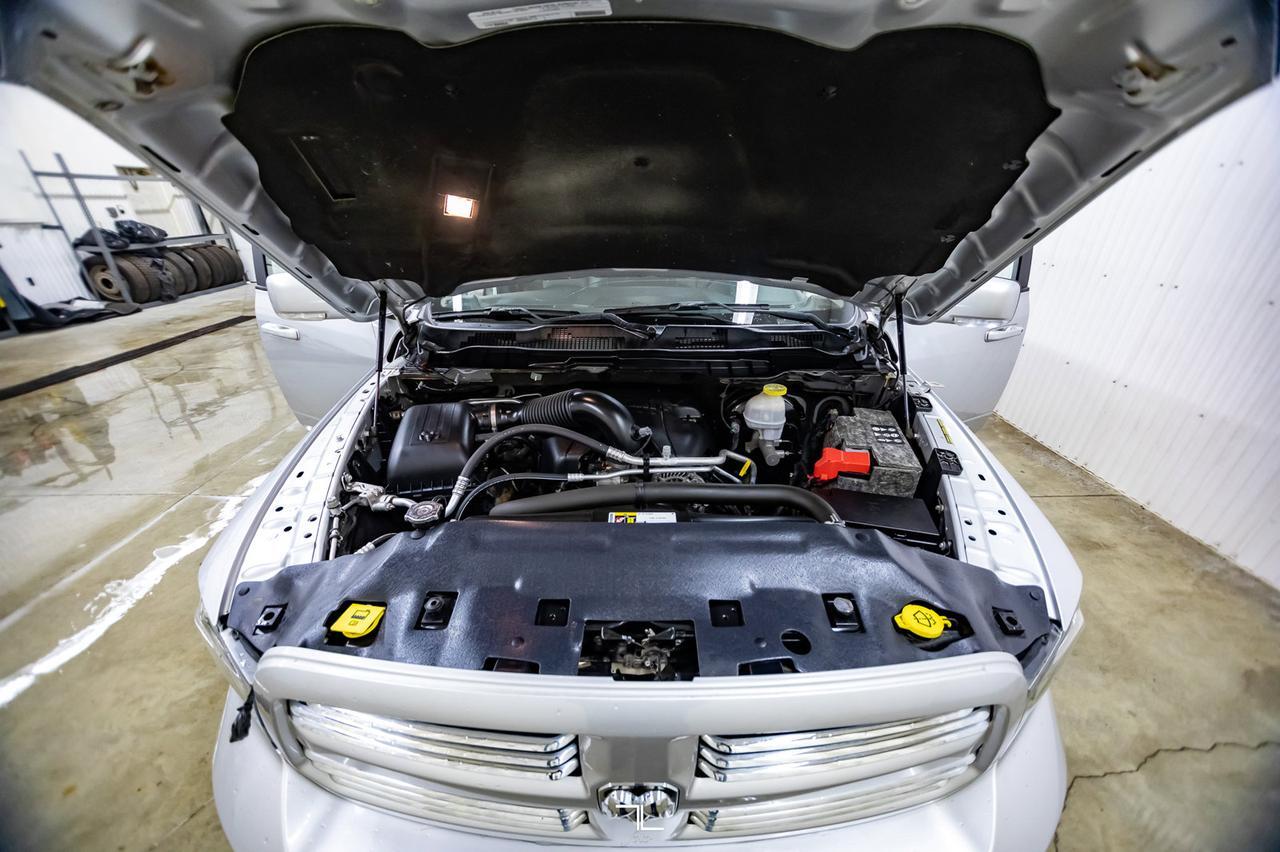 2017 Ram 1500 4x4 Quad Cab Sport HEMI Red Deer AB