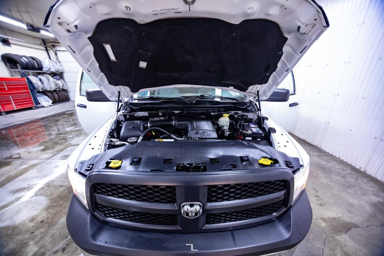 2017 Ram 1500 4x4 Reg Cab ST Topper Red Deer AB