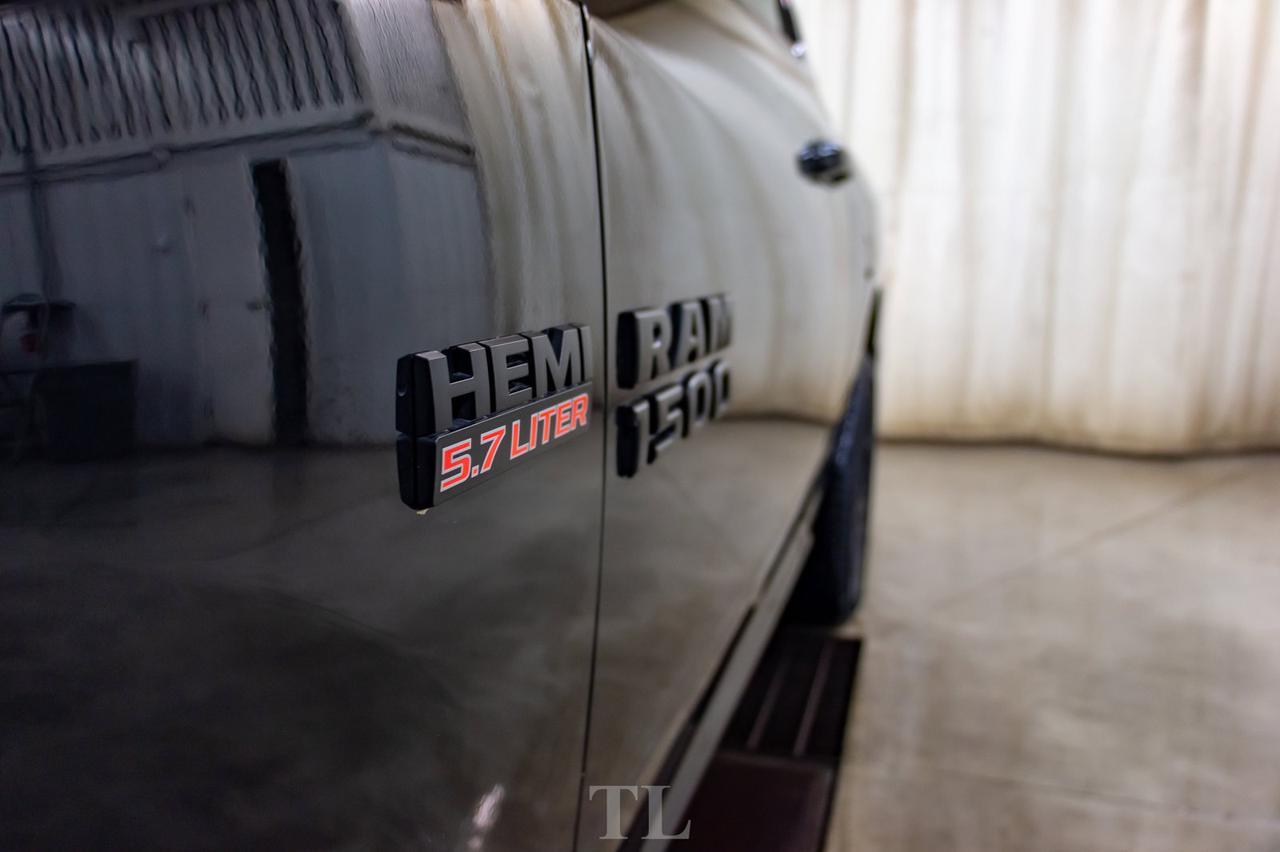 2017 Ram 1500 4x4 Reg Cab Short Box Sport Leather Nav BCam Red Deer AB