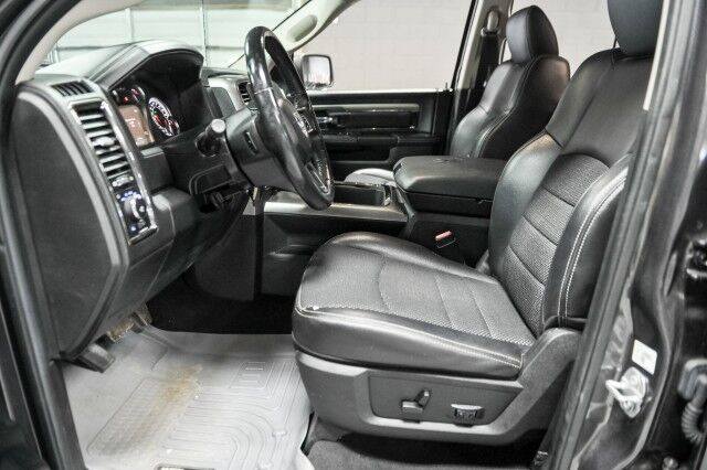 2017 Ram 1500 5.7L V8 4X4 Sport 4dr Pickup Chicago IL