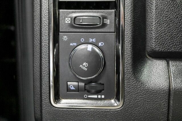 2017 Ram 1500 5.7L V8 4X4 Sport 4dr Pickup Chicago IL