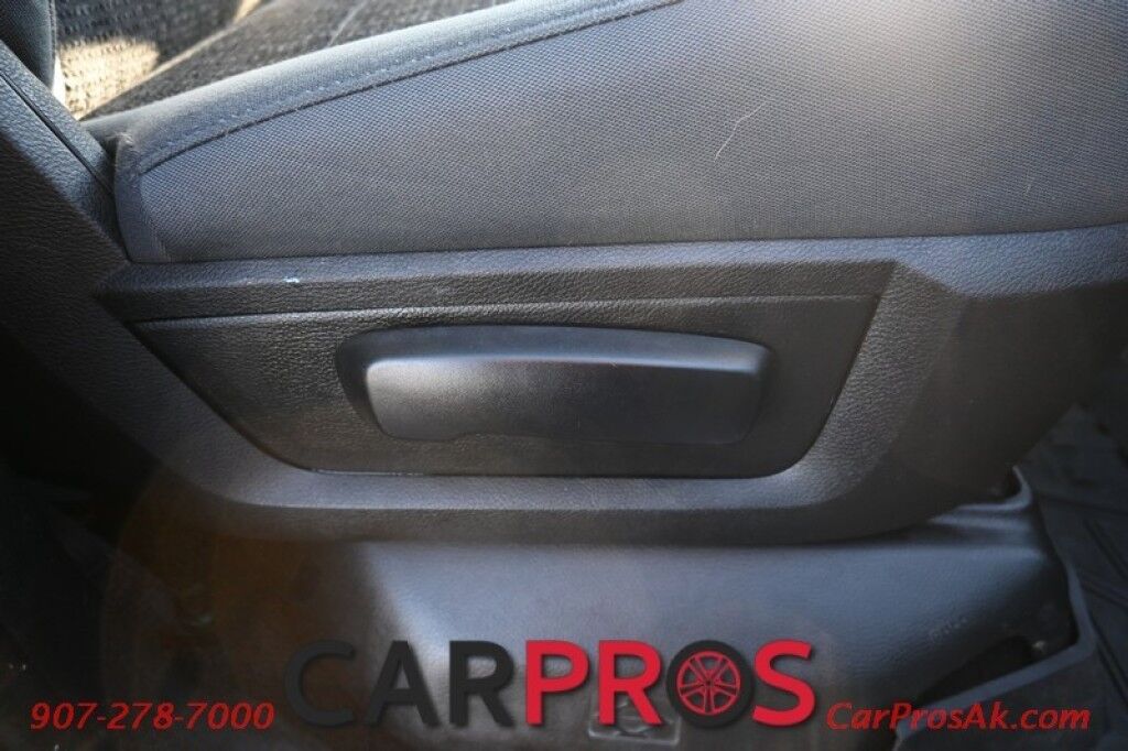 2017 Ram 1500 Big Horn - Crew Cab - 4x4 - 3.0L EcoDiesel V6 - Remote Start - Heated Seats & Steering Wheel - Backup Camera - Front & Rear Park Sensors - Trailer Brake Controller - Tow Pkg - 27 MPG Anchorage AK
