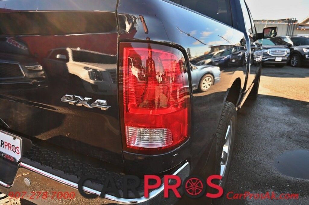 2017 Ram 1500 Big Horn - Crew Cab - 4x4 - 3.0L EcoDiesel V6 - Remote Start - Heated Seats & Steering Wheel - Backup Camera - Front & Rear Park Sensors - Trailer Brake Controller - Tow Pkg - 27 MPG Anchorage AK