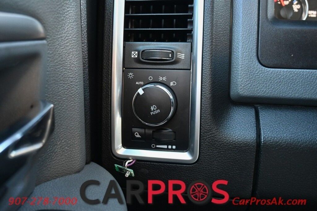 2017 Ram 1500 Big Horn - Crew Cab - 4x4 - 3.0L EcoDiesel V6 - Remote Start - Heated Seats & Steering Wheel - Backup Camera - Front & Rear Park Sensors - Trailer Brake Controller - Tow Pkg - 27 MPG Anchorage AK