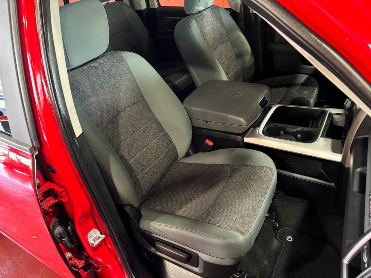 2017 Ram 1500 Big Horn Crew Cab 4x4 5'7 Box Franklin OH