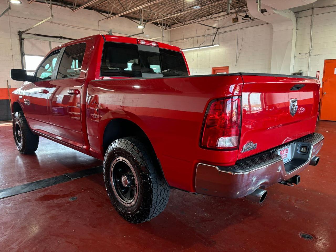 2017 Ram 1500 Big Horn Crew Cab 4x4 5'7 Box Franklin OH