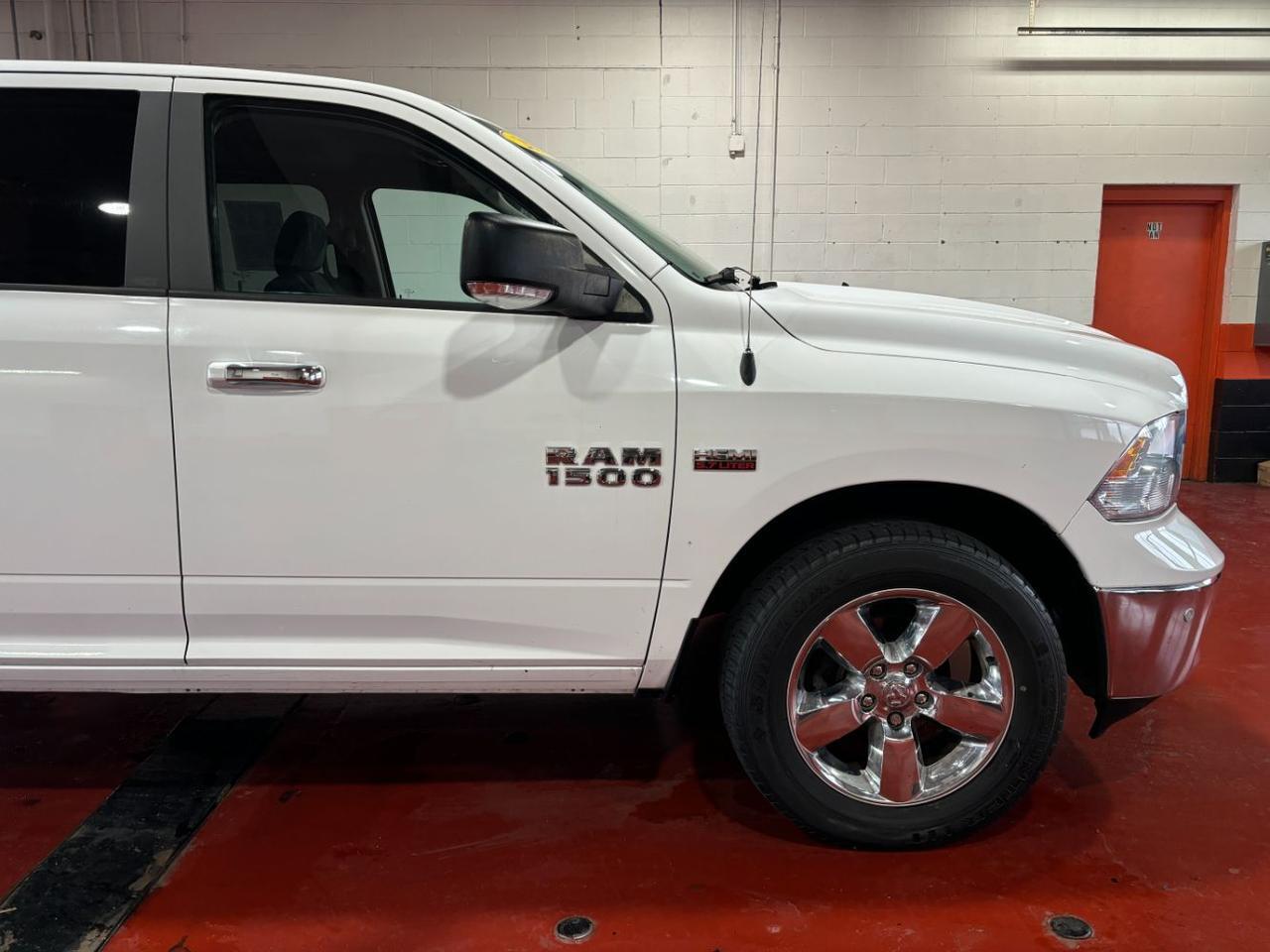 2017 Ram 1500 Big Horn Crew Cab 4x4 5'7 Box Franklin OH