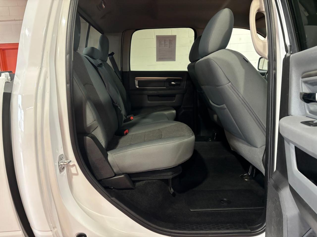 2017 Ram 1500 Big Horn Crew Cab 4x4 5'7 Box Franklin OH