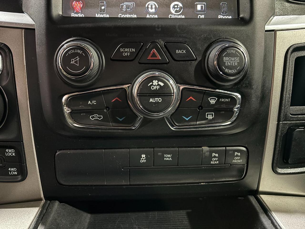 2017 Ram 1500 Big Horn Crew Cab 4x4 5'7 Box Franklin OH