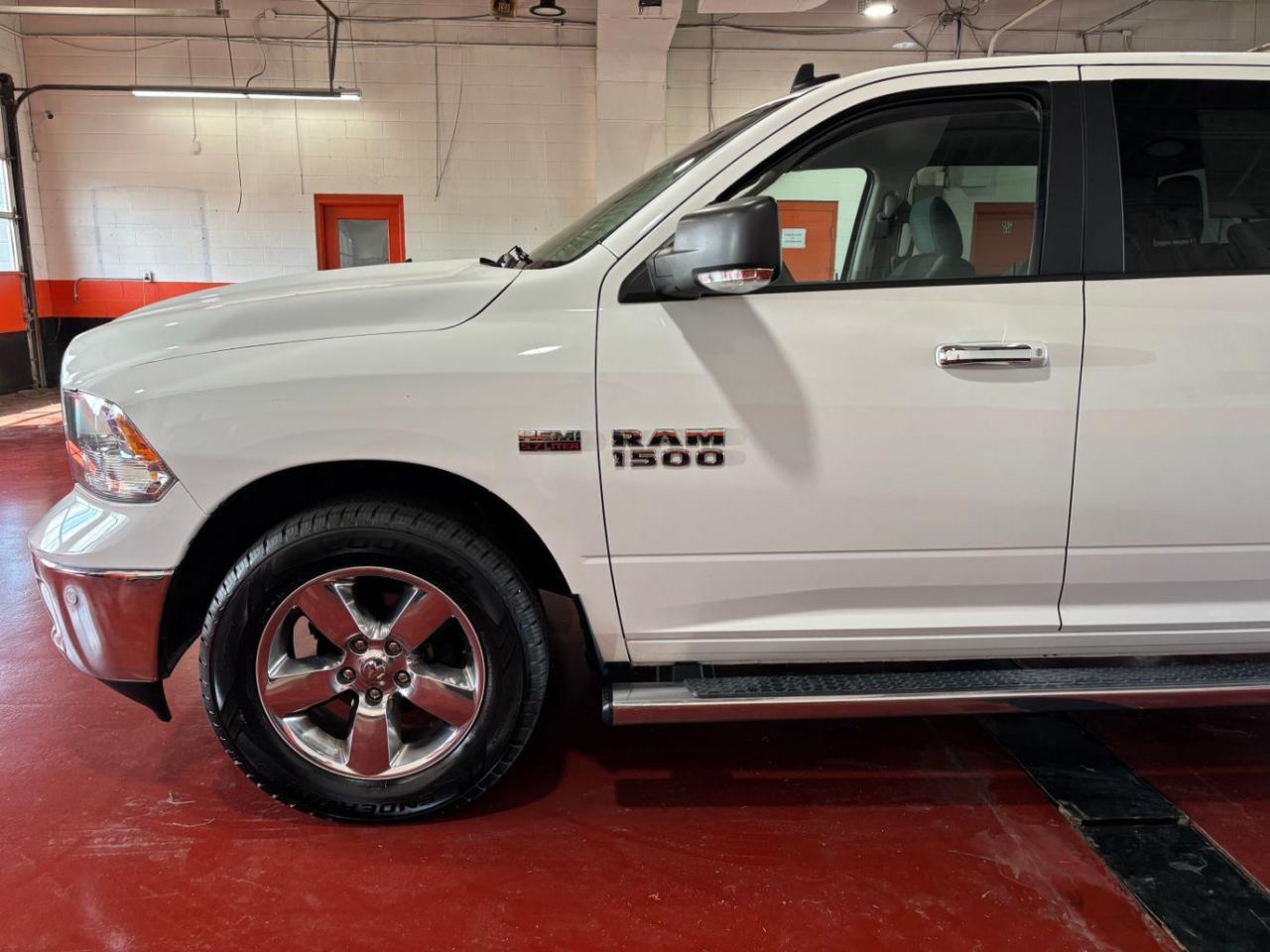 2017 Ram 1500 Big Horn Crew Cab 4x4 5'7 Box Franklin OH