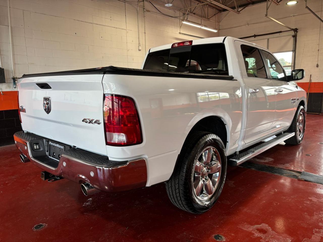 2017 Ram 1500 Big Horn Crew Cab 4x4 5'7 Box Franklin OH