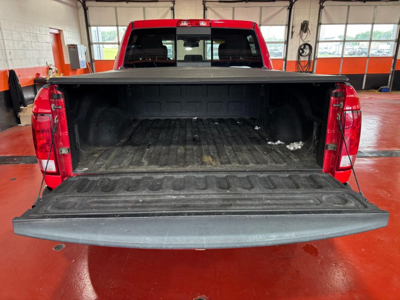 2017 Ram 1500 Big Horn Crew Cab 4x4 5'7 Box Franklin OH