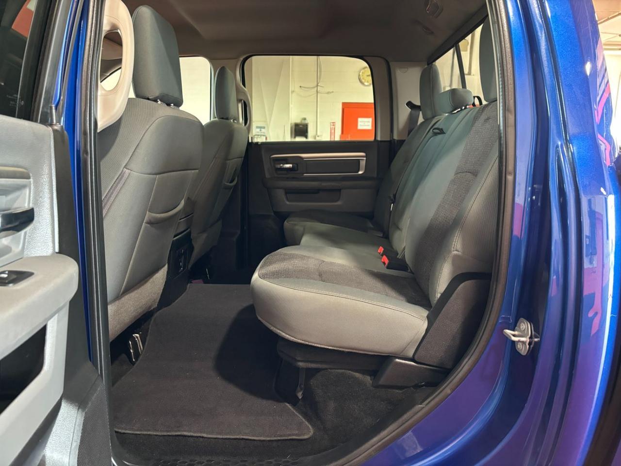 2017 Ram 1500 Big Horn Crew Cab 4x4 5&apos;7 Box Franklin OH
