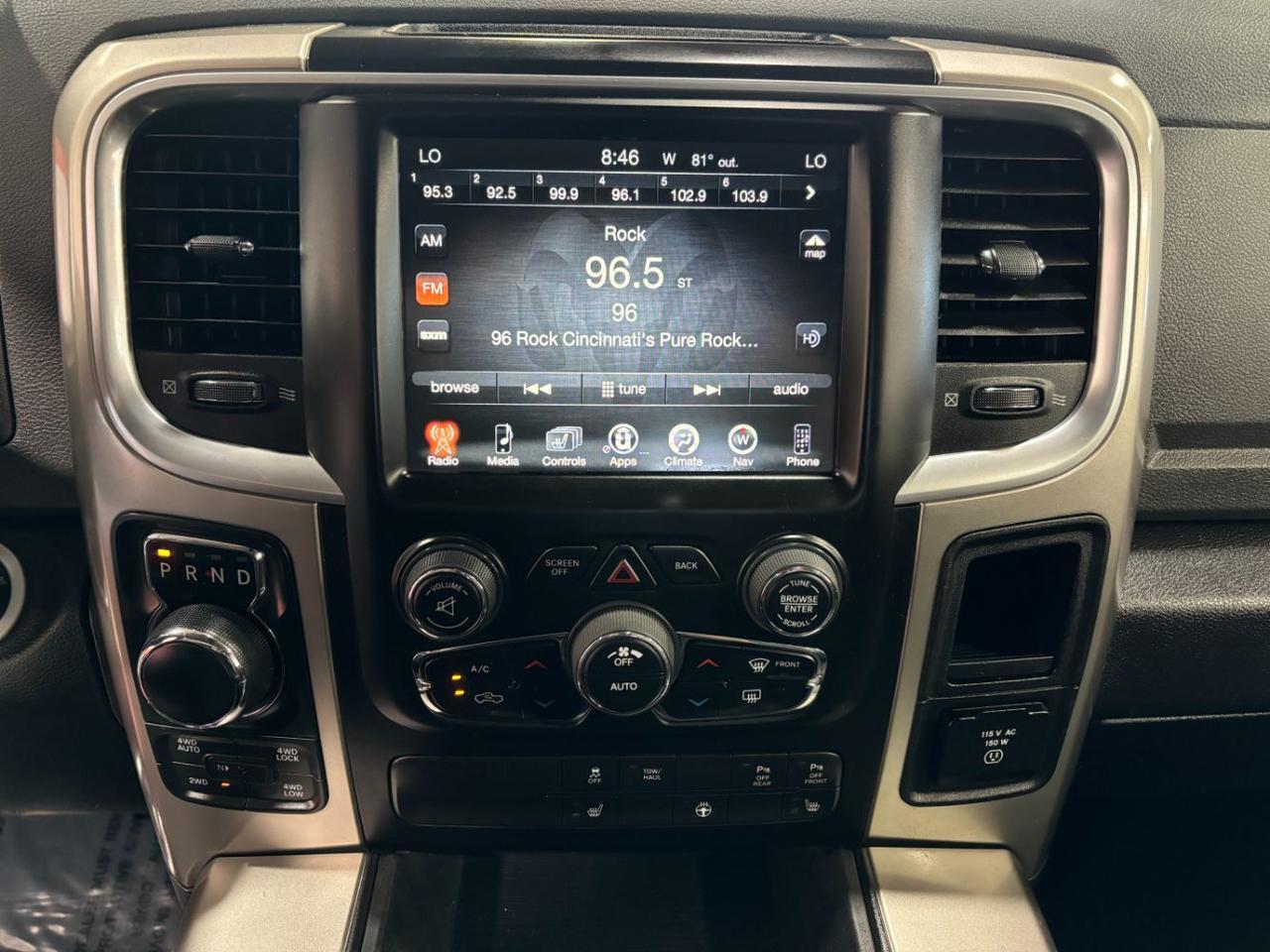 2017 Ram 1500 Big Horn Crew Cab 4x4 5&apos;7 Box Franklin OH