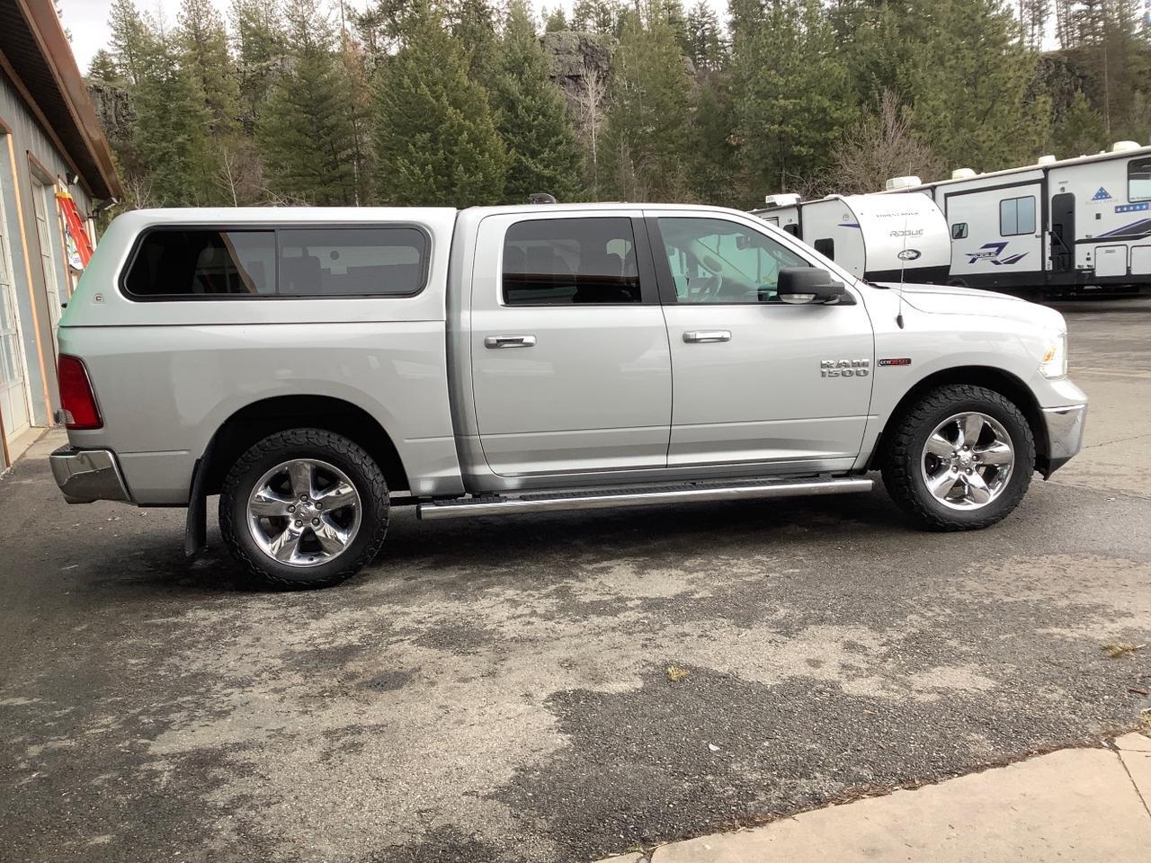 2017 Ram 1500 Big Horn Crew Cab 4x4 5'7 Box