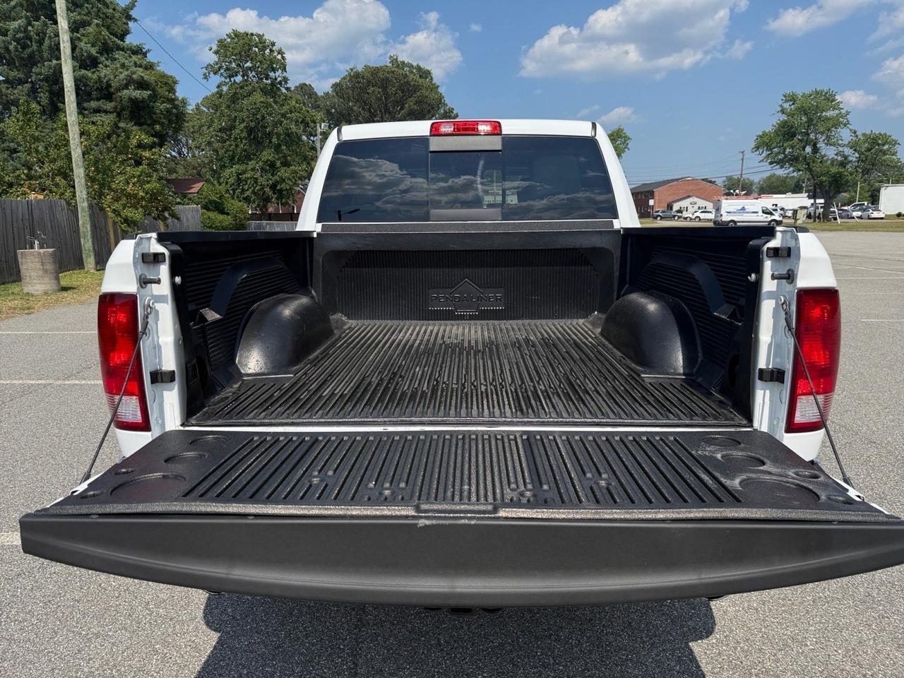 2017 Ram 1500 Big Horn, HEATED SEATS, HEATED STEERING WHEEL, POWER/HEATED MIRRORS, POWER FOLDING MIRRORS, BLUETOOTH, NAVIGATION, BACKUP CAMERA, BED LINER, TOW PACKAGE, REMOTE START, COME AND TEST DRIVE THIS RAM 1500 TODAY! Norfolk VA