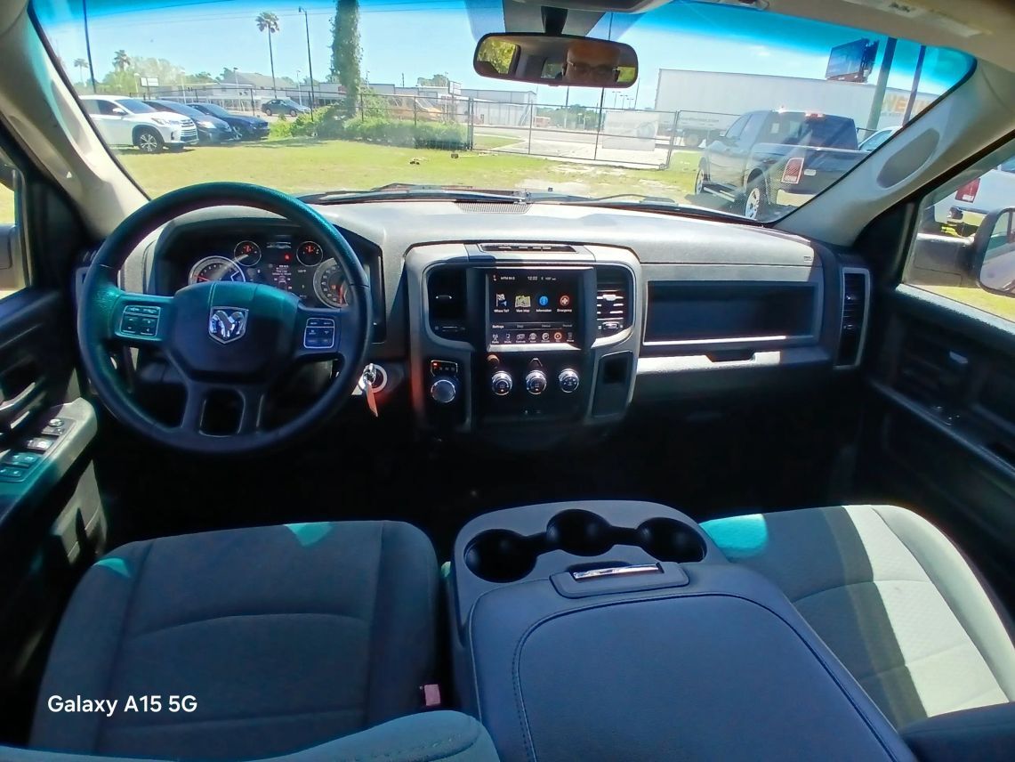 2017 Ram 1500 Crew Cab Express Pickup 4D 5 1/2 ft Maitland FL