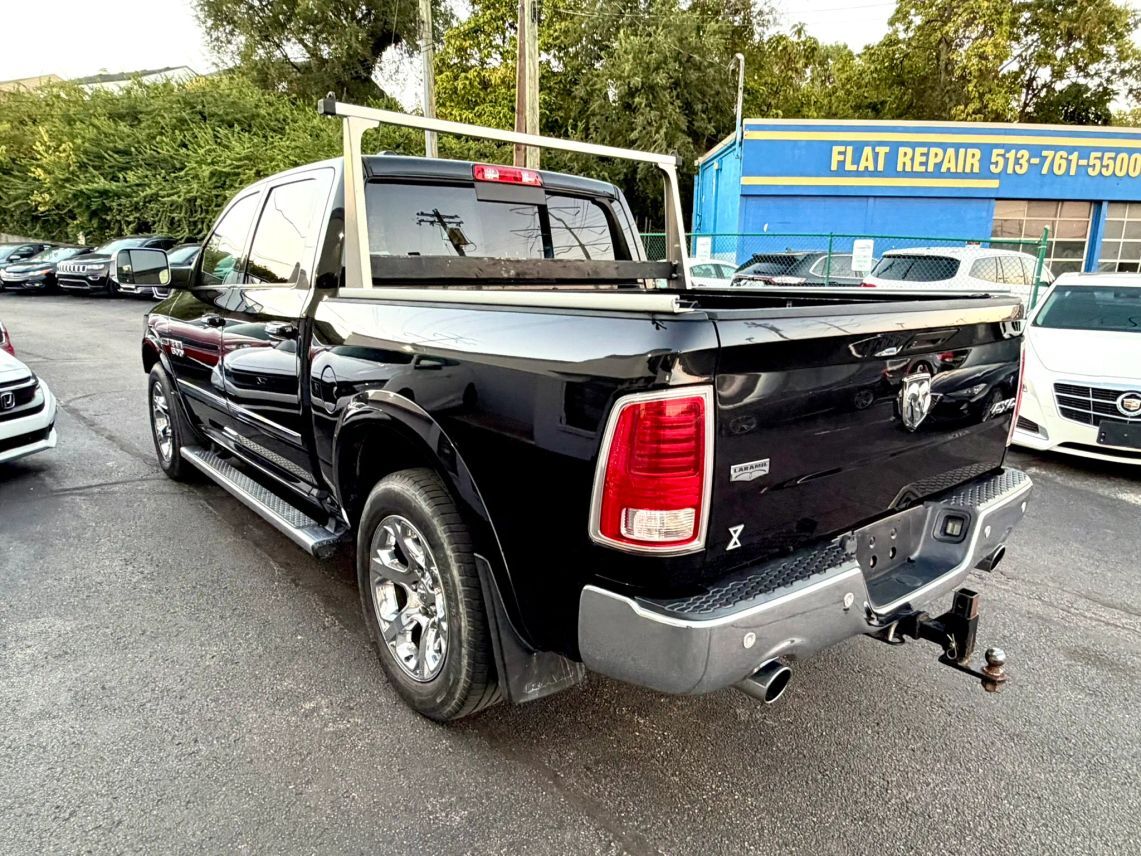 2017 Ram 1500 Crew Cab Laramie Pickup 4D 5 1/2 ft Cincinnati OH