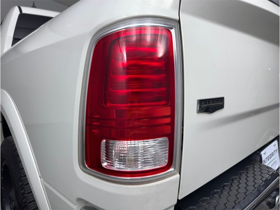 2017 Ram 1500 Crew Cab Laramie Pickup 4D 5 1/2 ft Folsom CA