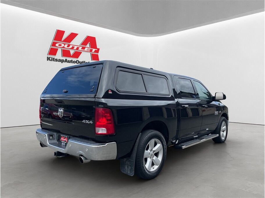 2017 Ram 1500 Crew Cab SLT Pickup 4D 5 1/2 ft