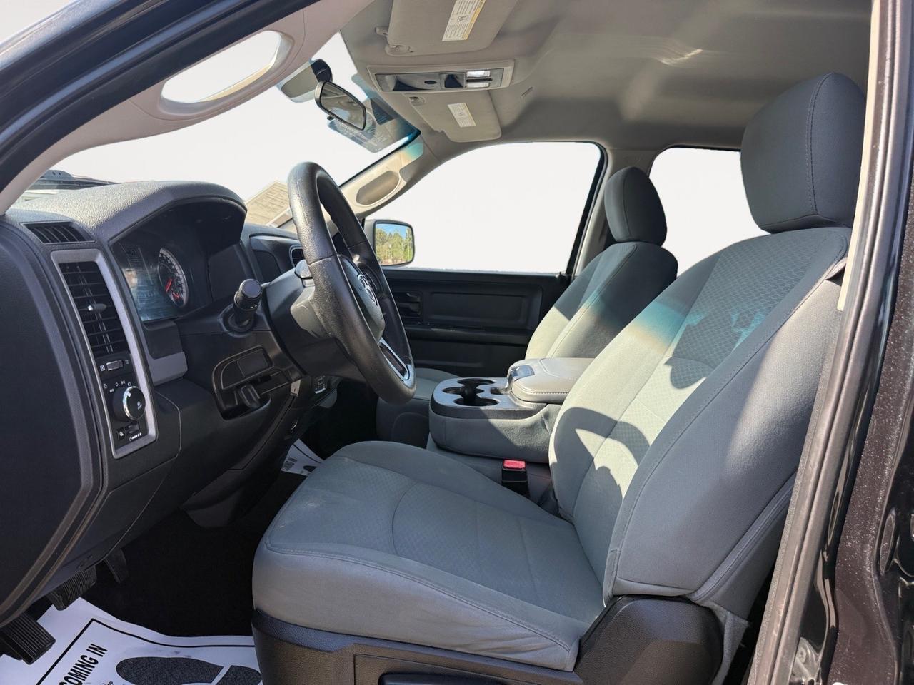 2017 Ram 1500 Express, BLUETOOTH, BED LINER, TOW PACKAGE, POWER/HEATED, REMOTE KEYLESS ENTRY, BACKUP CAMERA, RUNNING BOARDS, COME AND TEST DRIVE THIS RAM 1500 TODAY!