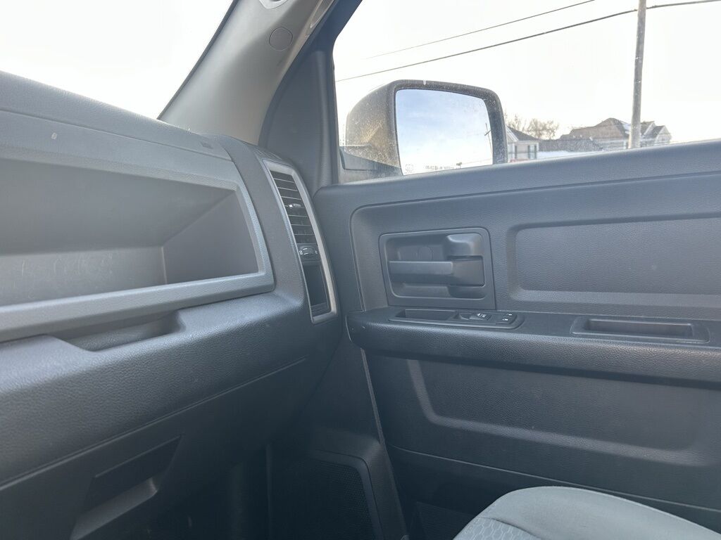 2017 Ram 1500 Express Crestwood KY