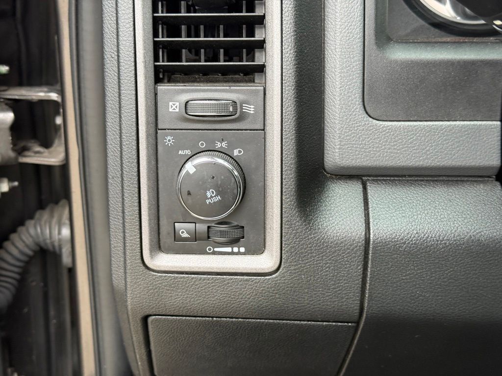 2017 Ram 1500 Express Crestwood KY