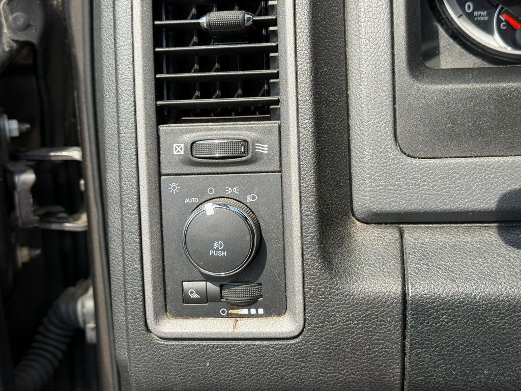 2017 Ram 1500 Express Crestwood KY