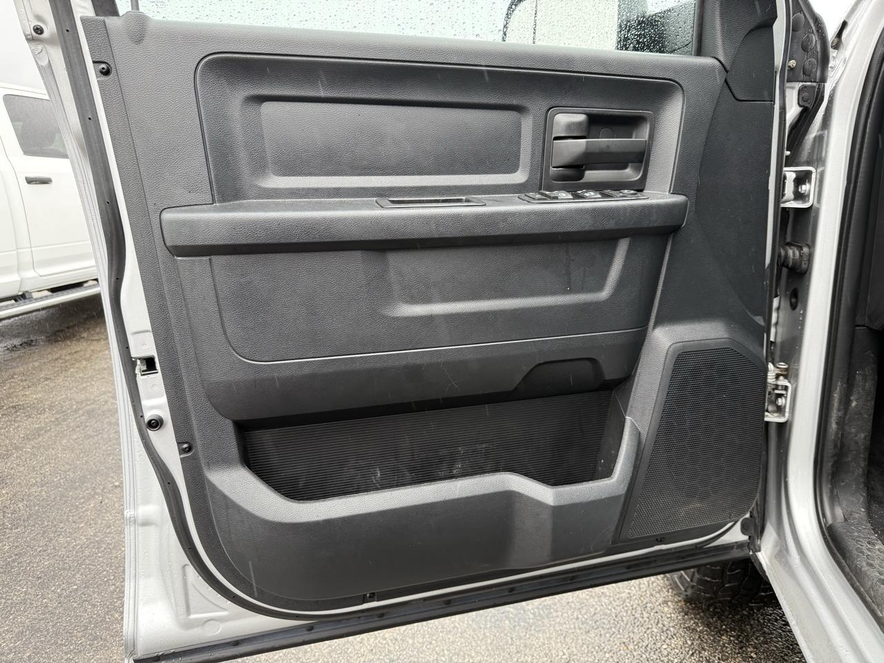 2017 Ram 1500 Express Crestwood KY