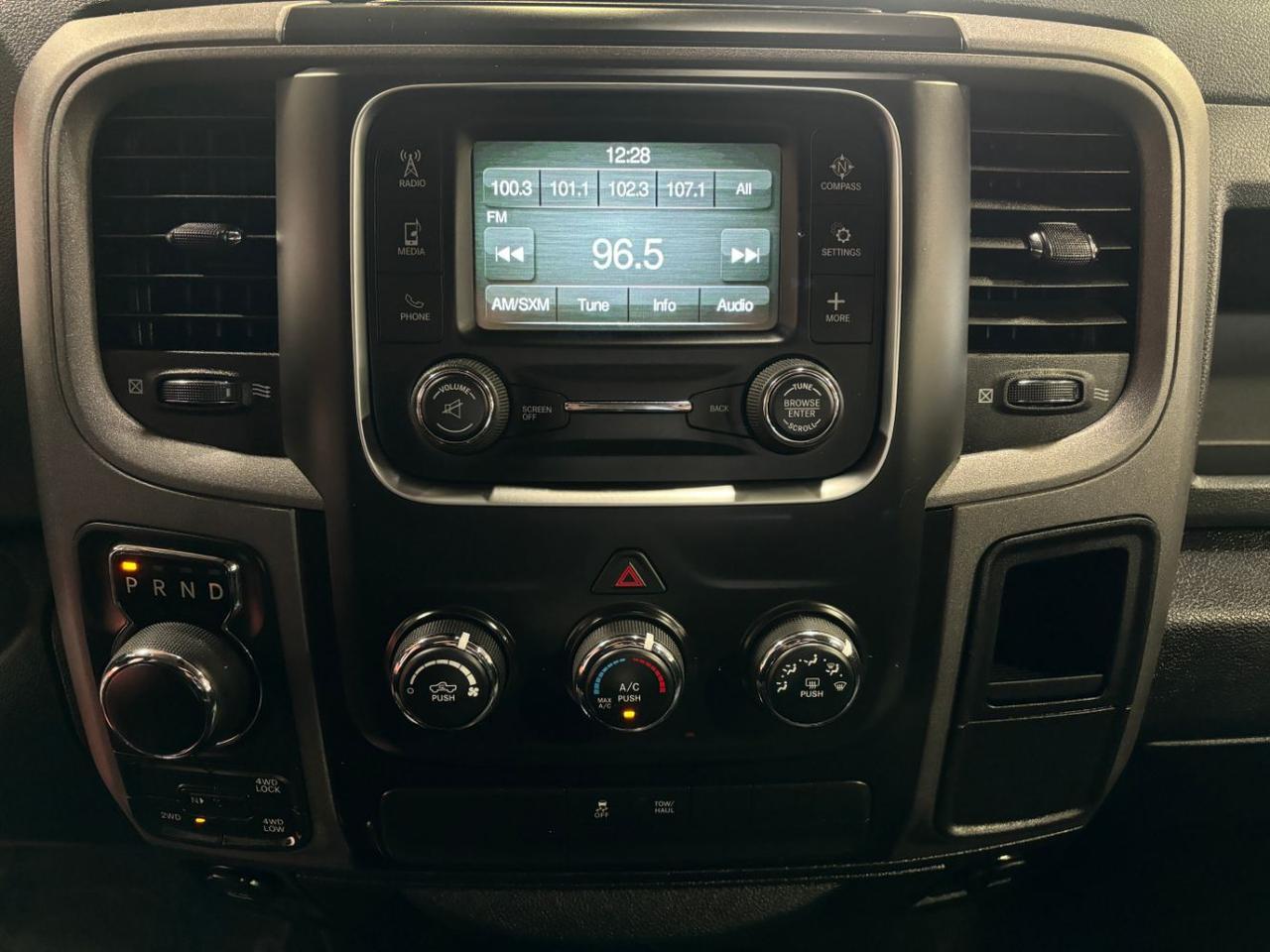 2017 Ram 1500 Express Crew Cab 4x4 5'7 Box Franklin OH