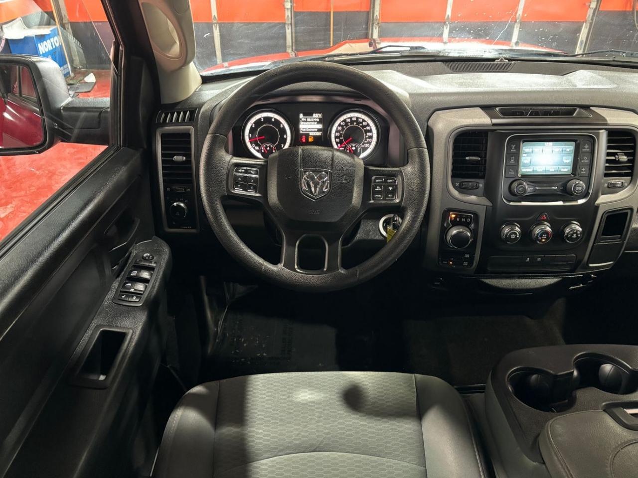 2017 Ram 1500 Express Crew Cab 4x4 5'7 Box Franklin OH