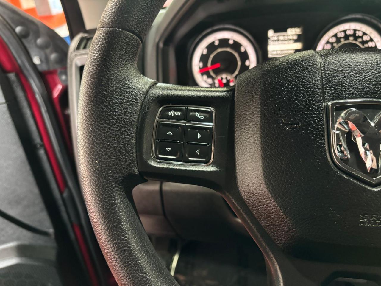 2017 Ram 1500 Express Crew Cab 4x4 5'7 Box Franklin OH